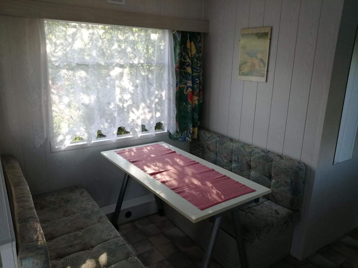 Domek U Ewy Kluki  Buitenkant foto